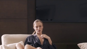 Gorgeous Antonia Sainz orgasm