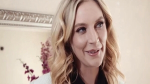 Nailing in the company of big tits american babe Mona Wales