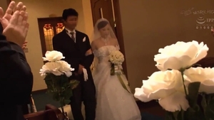 Japanese bride group sex HD