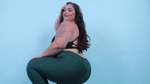Fat babe Vanessa London has a passion for raw fucking HD