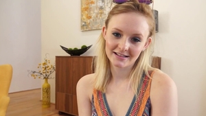 Small tits Lanna Carter babe handjob porn