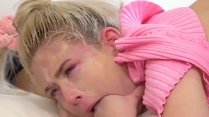 Very small tits Jessie Saint teen cumshot porn