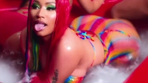 Bubble butt female ebony Nicki Minaj twerking