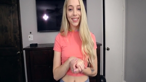 Stepsister Lily Larimar blowjob