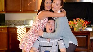 Real Wife Stories: Mature Nicole Aniston shared in the kitchen