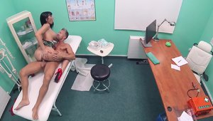 Fake Hospital - Doctor Valentina Ricci pounding